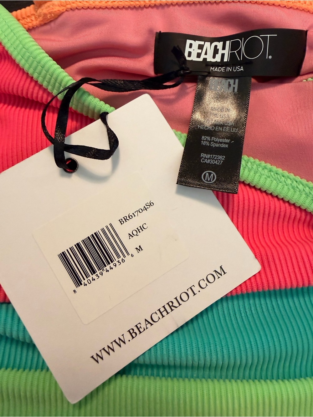 Beach Riot Eva Rib Colorblock Bikini Top Size M NWT - Picture 3 of 4